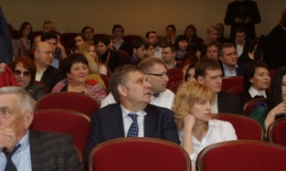 Супруга министра Стороженко и другие: лучшие наряды гостей открытия «Движения»